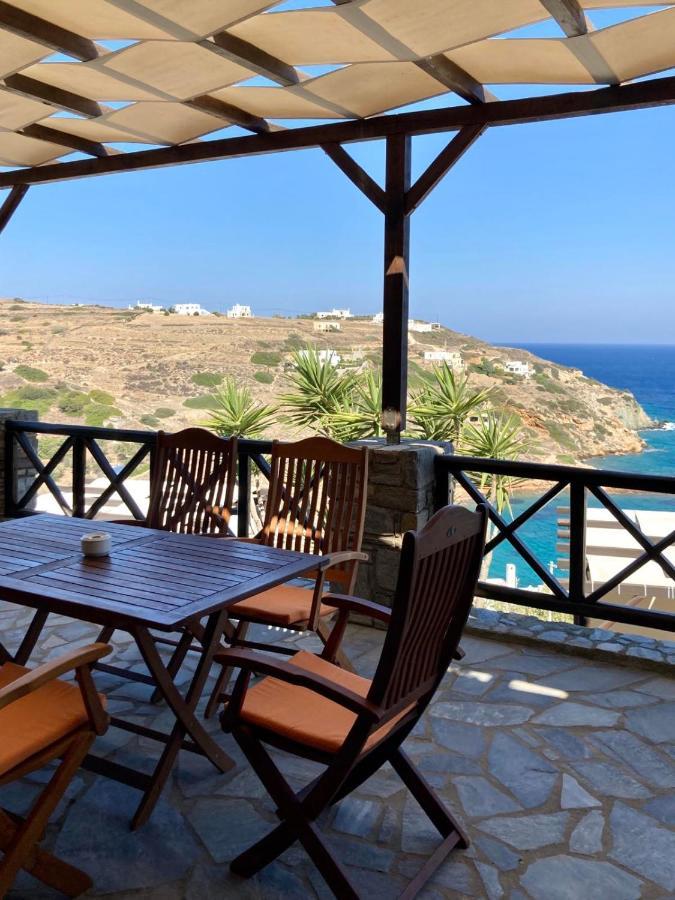 Syrou Lotos Studios & Apartments (Adults Only) Kini Buitenkant foto